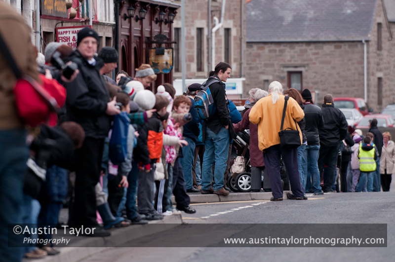 Up Helly-Aa 2011: morning procession - crowd and photographers, Commercial Road