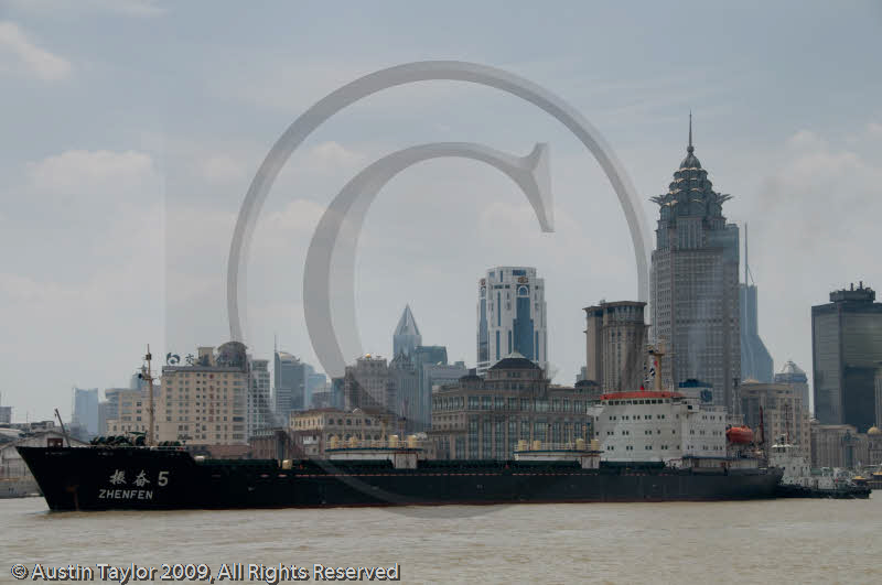 Ships, boats and buildings along the Huangpu River, central Shanghai