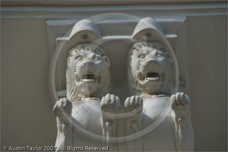 Lions sculpture on the Hotel Grande Bretagne, Athens, 20 September 2007