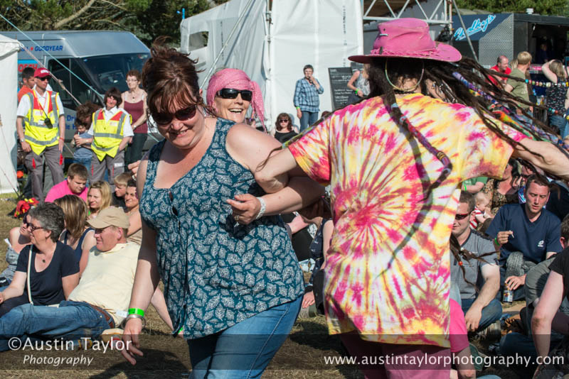 Dancing at the Glusstonberry Festival 2013