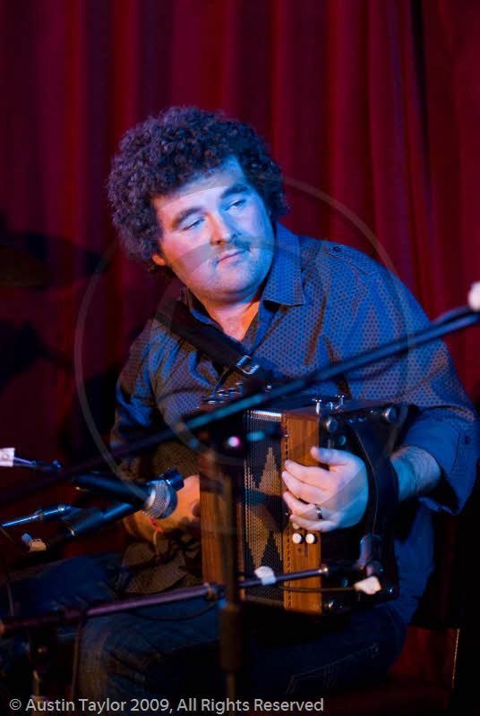 Anarkali play the Royal British Legion, Lerwick at the 29th Shetland Folk Festival 2009