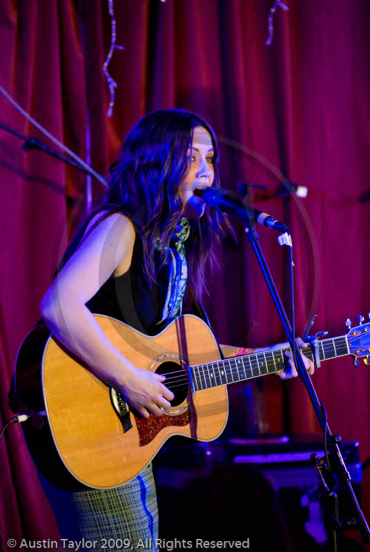 Madison Violet play the Royal British Legion, Lerwick at the 29th Shetland Folk Festival 2009