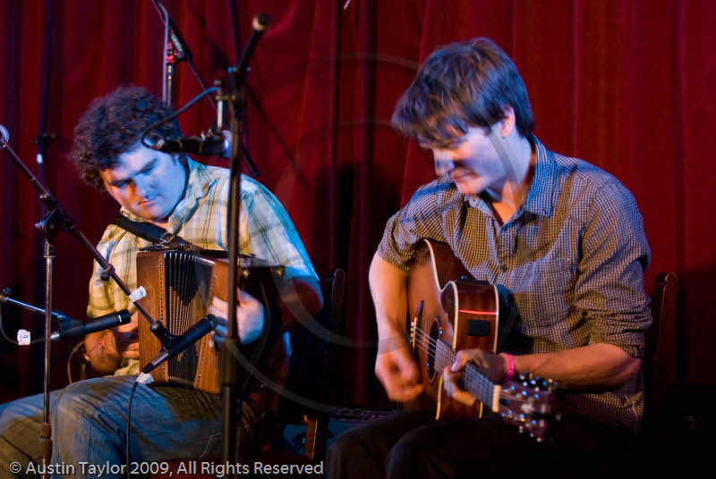 Anarkali play the Royal British Legion, Lerwick at the 29th Shetland Folk Festival 2009