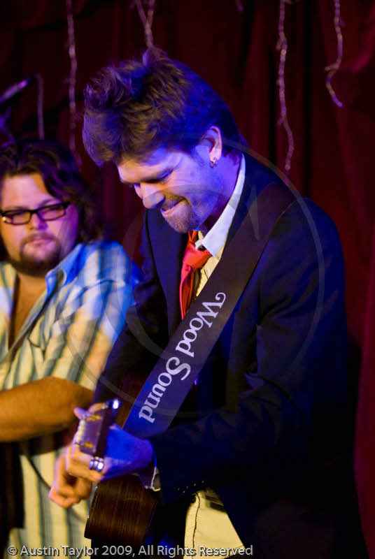 Zar play the Royal British Legion, Lerwick at the 29th Shetland Folk Festival 2009