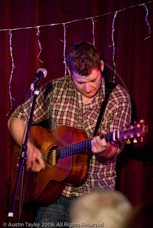 Daimh play the Royal British Legion, Lerwick at the 29th Shetland Folk Festival 2009
