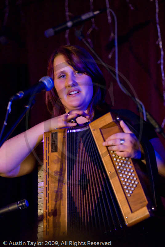 Vishten play the Royal British Legion, Lerwick at the 29th Shetland Folk Festival 2009