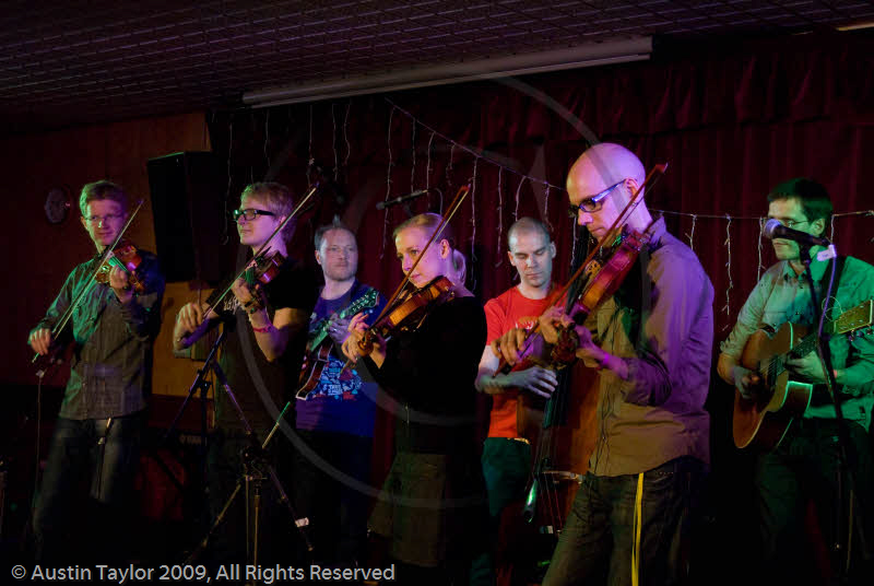 Frigg play the Royal British Legion, Lerwick at the 29th Shetland Folk Festival 2009