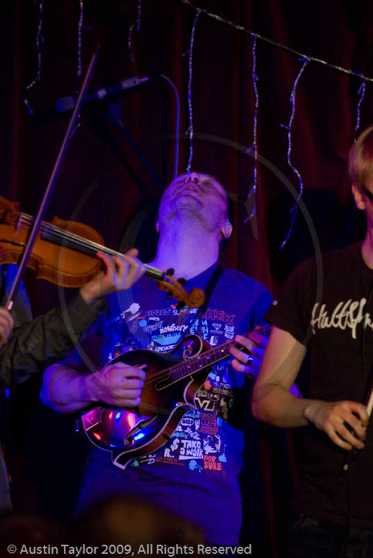 Frigg play the Royal British Legion, Lerwick at the 29th Shetland Folk Festival 2009