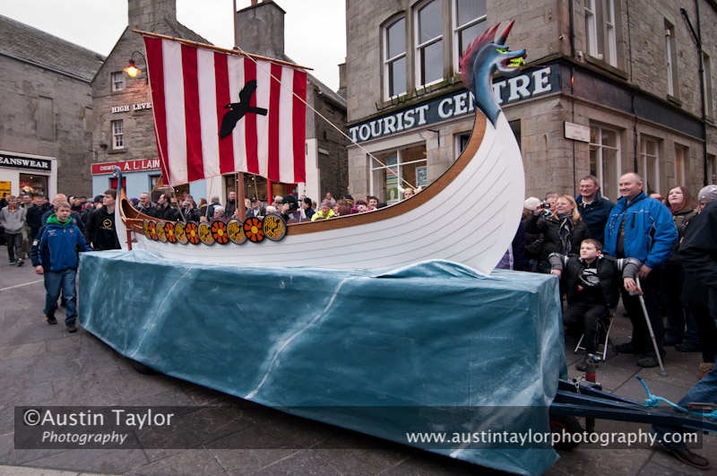 Up Helly-Aa 2011: morning procession - junior galley Sanmeria