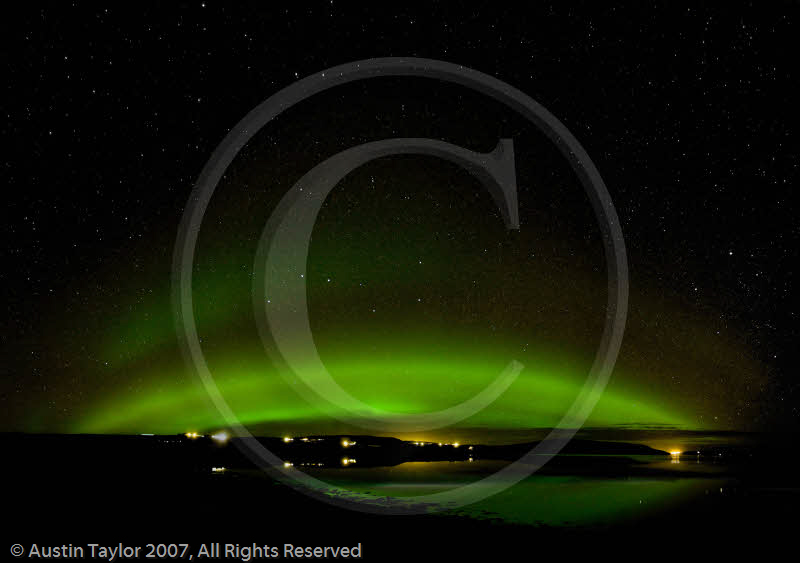 Aurora at Wadbister Voe, Shetland, 18 October 2007