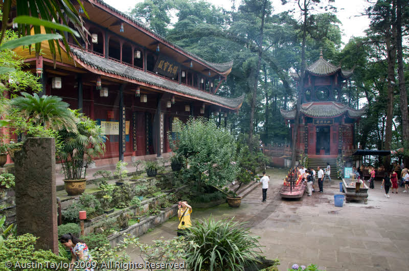 Wannian Monastary, Emei Mountain, Sichuan
